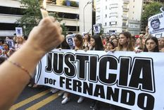 Familiares y amigos de Fernando pidieron justicia por el joven asesinado a golpes. Familiares y amigos de Fernando pidieron justicia por el joven asesinado a golpes.