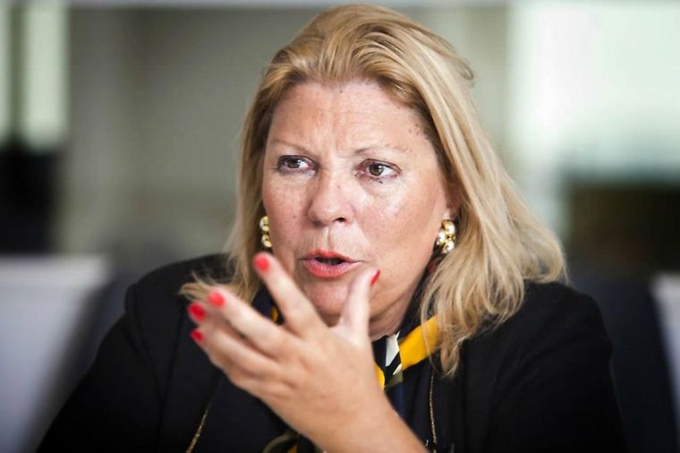 Elisa Carrió llamó “roedor” a Javier Milei y dijo que a Mauricio Macri “se lo están tragando” Foto: Noticias Argentinas
