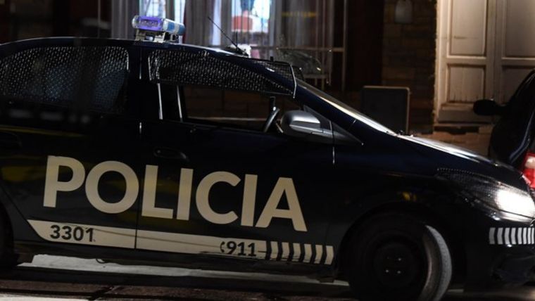 El ataque contra policías ocurrió en el distrito de El Algarrobal, Las Heras. (Imagen ilustrativa)