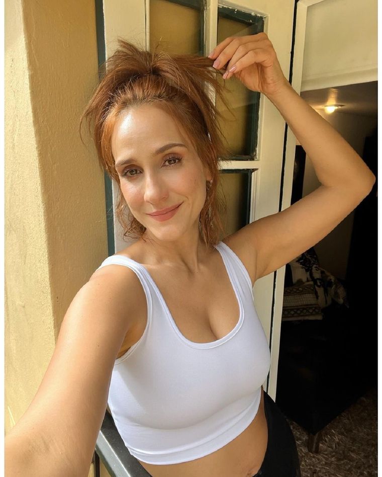 Cecilia Navia nació el 7 de febrero de 1980, en Colombia.