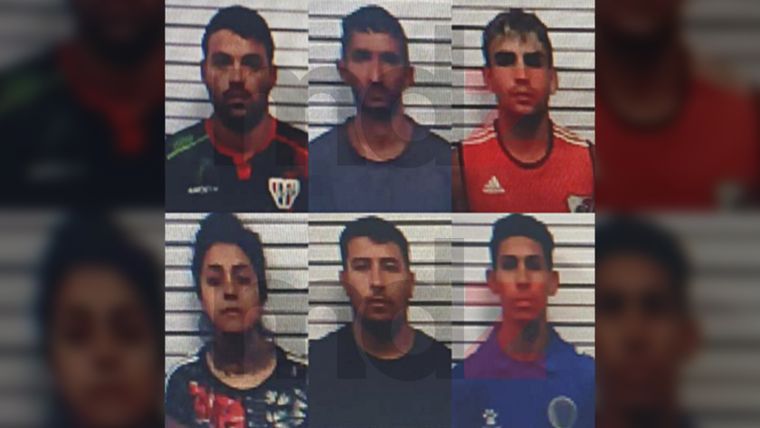 Los acusados del crimen: Nahuel Cisterna, Cristian Pomar, Leonardo Porra, Melisa Muñoz, Maximiliano Figueroa y Octavio Figueroa.