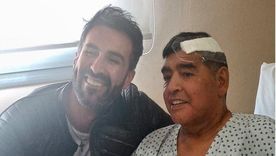 Maradona junto a Luque, días antes de su muerte.