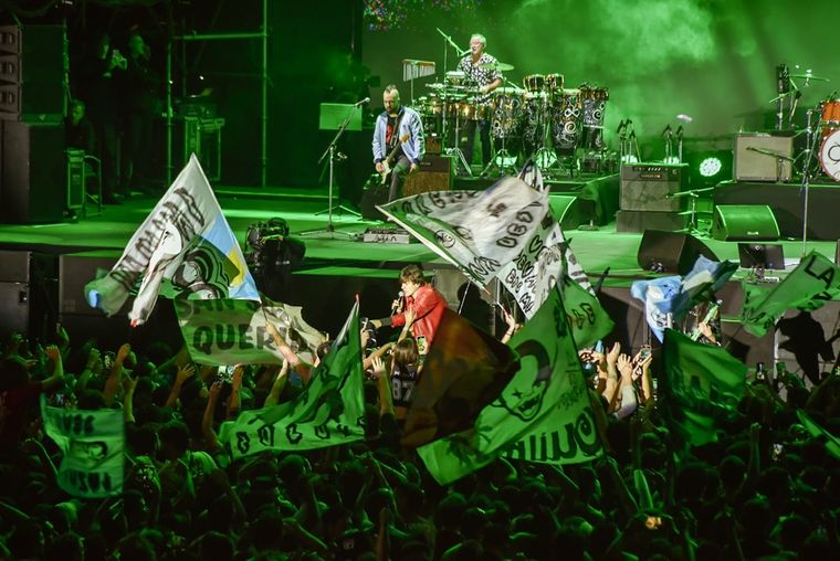 Los Piojos hicieron vibrar a más de 30 mil personas en el Frank Romero Day. Los Piojos hicieron vibrar a más de 30 mil personas en el Frank Romero Day.