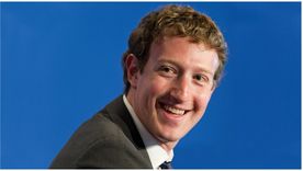 Para Mark Zuckerberg, los actuales teléfonos presentan varias limitaciones. Para Mark Zuckerberg, los actuales teléfonos presentan varias limitaciones.