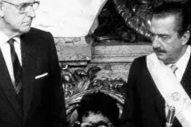 MDZol | 10 de diciembre de 1983, asume como presidente democrático, Raúl Alfonsín. Foto: Victor Bugge