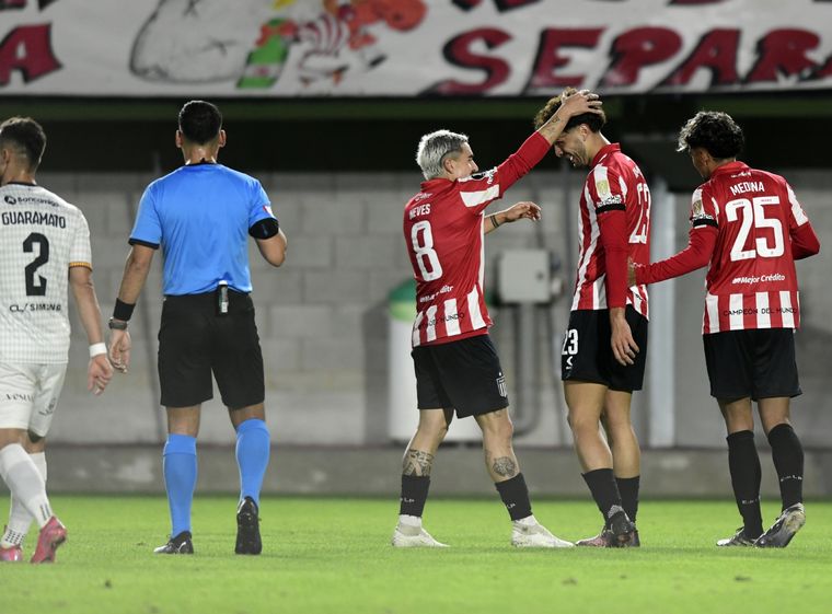 Estudiantes venció a Carabobo en el estadio UNO. Foto: Fotobaires