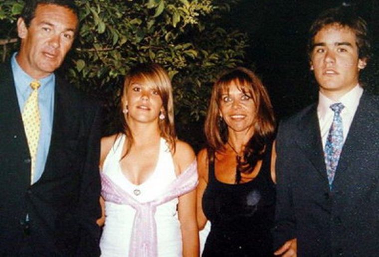 La familia Macarrón en una fiesta. Foto: web