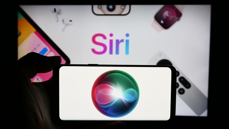 La nueva inteligencia artificial de Siri se está probando en una app secreta de Apple. La nueva inteligencia artificial de Siri se está probando en una app secreta de Apple.
