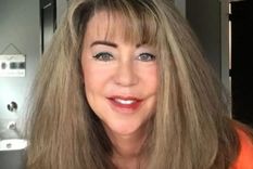 una actriz de volver al futuro fue asesinada en un tiroteo