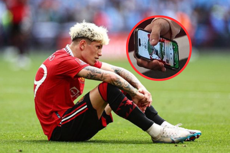 Garnacho no encontraba consuelo tras la derrota del United en la FA Cup Foto: agarnacho7