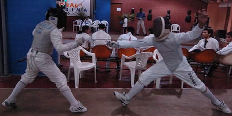 Infantiles, juveniles, mayores en varones y damas, competirán en las instalaciones del Club Gimnasia y Esgrima.
