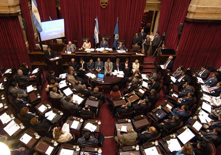 El Senado de lña Nación aprobaría varias leyes económicas Foto: NA /Archivo