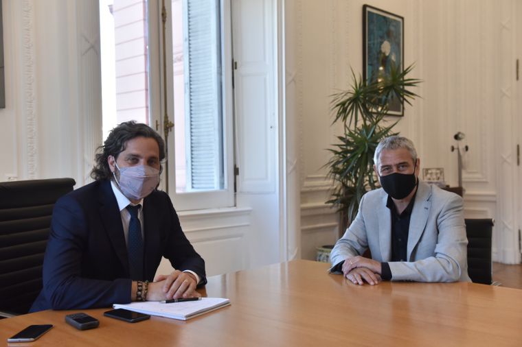 Ferraresi se reunió con Santiago Cafiero. Foto: Télam