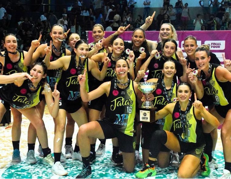 El equipo fue campeón de la Liga Nacional Femenina. Escándalo en el mundo del básquet local. Foto: @eltalar.básquet