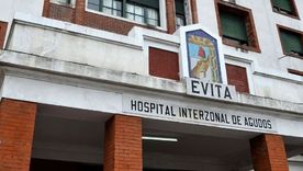 Un joven atacó a balazos y cuchillazos a su madre y mató a su padrastro: fue detenido
