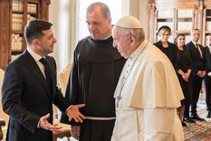 Volodímir Zelenski y Papa Francisco Zelenski ya estuvo en el pasado con el papa Francisco. Foto: KyivP.