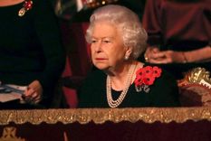 Reina Isabel, Isabel II, realeza