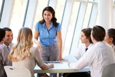 Liderar en emergencias me enseñó que lo urgente no puede tapar lo importante.