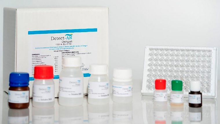 El kit Detect-AR Dengue fue aprobado por ANMAT y será producido y comercializado por el Laboratorio Lemos. Foto: Conicet