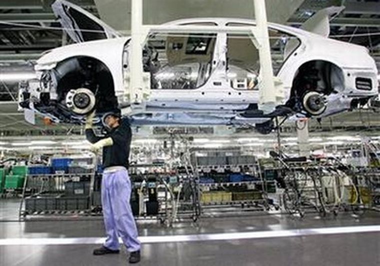 Preocupación de los fabricantes automovilísticos de Estados Unidos por la baja en sus ventas. Foto: Web