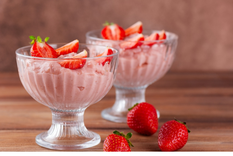 Frutillas + crema: receta de mousse keto ideal para antojos dulces.