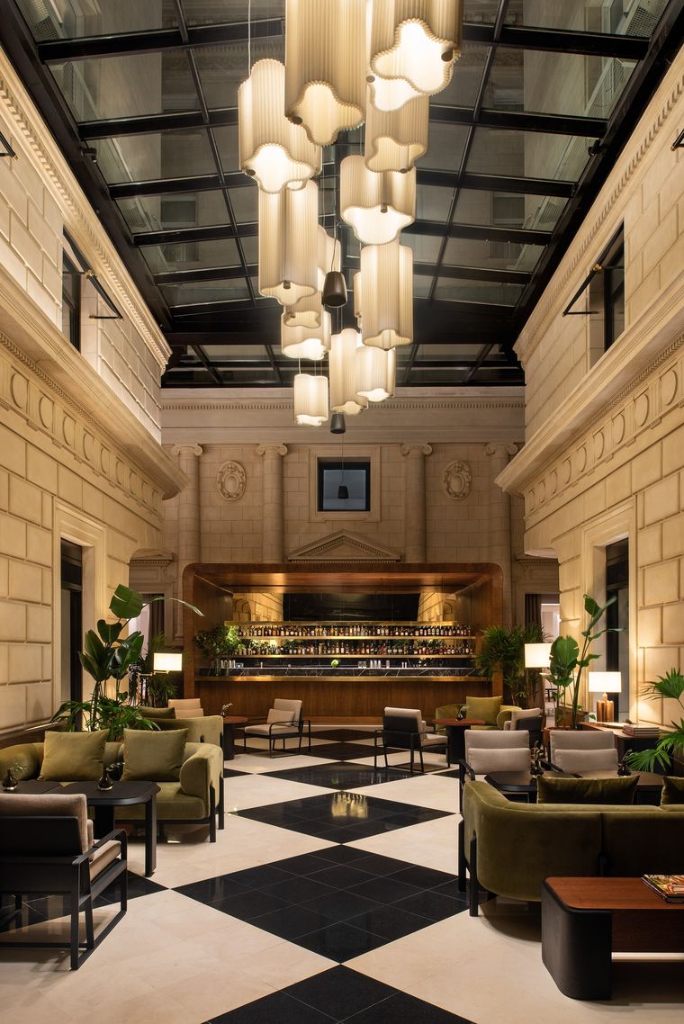 Un cafecito en este lobby... ¡que gran plan! Un cafecito en este lobby... ¡que gran plan!