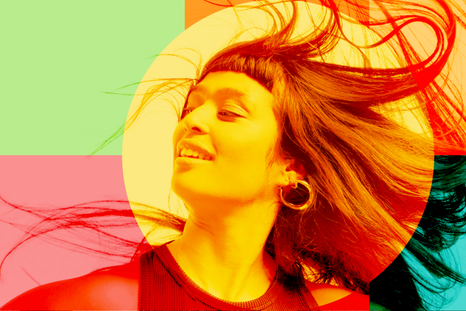 Existe en el mercado una infinidad de productos para cuidar el cabello, pero muchos hacen promesas falsas.