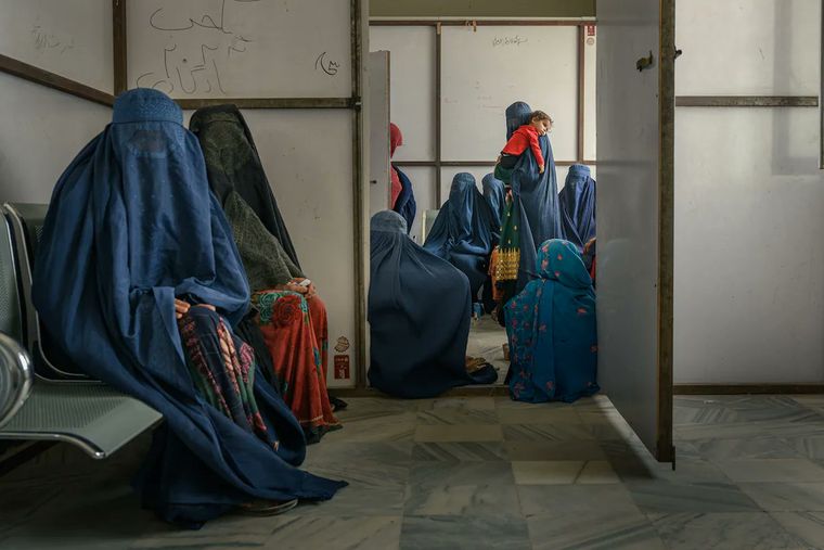 Casi 9 de cada 10 mujeres no puede acceder a la justicia en Afganistán.