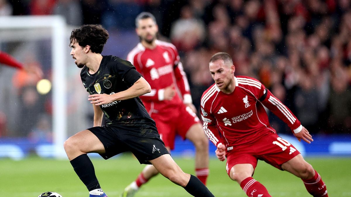 Paris Saint-Germain superó categóricamente al Liverpool y se metió en semifinales de la Champions