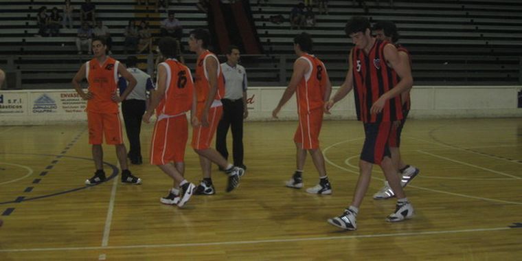 Rivadavia se anotó una importante victoria. Foto: MDZ