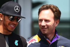 Lewis Hamilton y Christian Horner. Foto: @f1