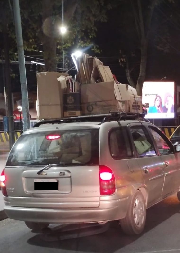 Recolectar cartones es una estrategia que crece, incluso en familias que antes eran de clase media.