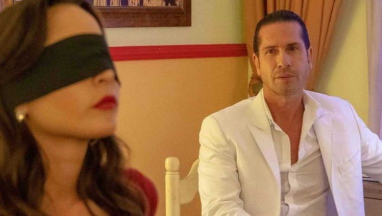 Sin senos no hay paraíso