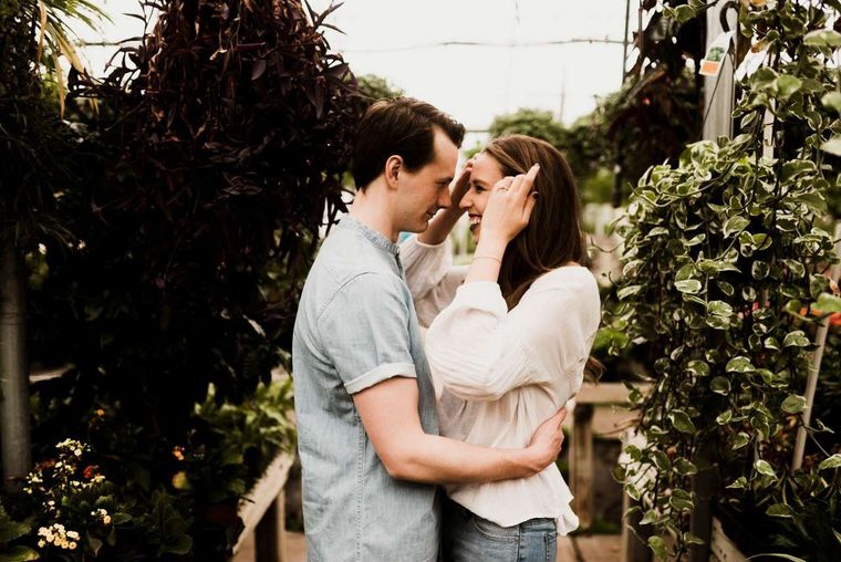 Para Acuario llegó el momento de disfrutar en pareja. Tiempo de conexión y disfrute. Foto: Unsplash