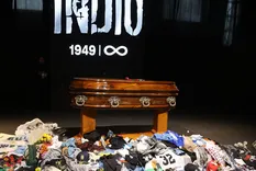 Marea ricotera sin fin: más de un millón de fieles despiden al Indio Solari en un velatorio sin hora de cierre
