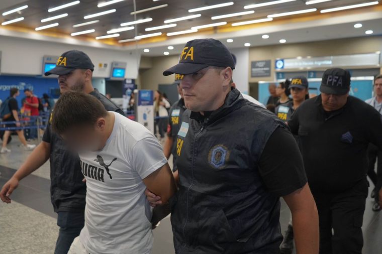 Uno de los colombianos que fueron deportados Foto: Ministerio de Seguridad GCBA