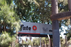 Trabajadores de Fate denunciaron un lockout patronal, al sostener que la empresa no cumplió con la conciliación obligatoria dictada por la Secretaría de Trabajo para frenar los despidos.