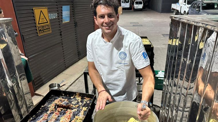 Augusto García, de Zonda Cocina de Paisaje, con las manos en la masa. Augusto García, de Zonda Cocina de Paisaje, con las manos en la masa.