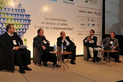 MDZol | Alfredo Kasdorf, Carlos Crotta, Guillermo Csarotti y Norberto Taranto disertaron sobre ¿cómo afrontamos contextos adversos? Foto: Gerardo Gómez/MDZ