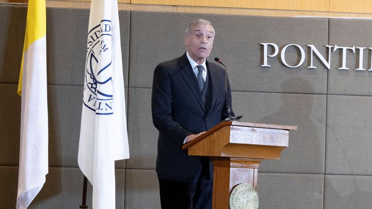 Dr. Miguel Ángel Schiavone, rector de la UCA&nbsp;