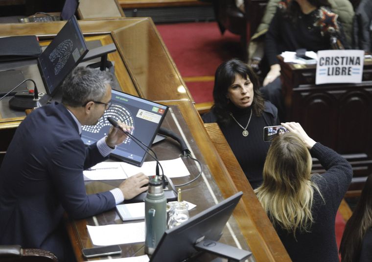 Se cayó la sesión en Diputados, en medio de un escándalo. Foto: NA