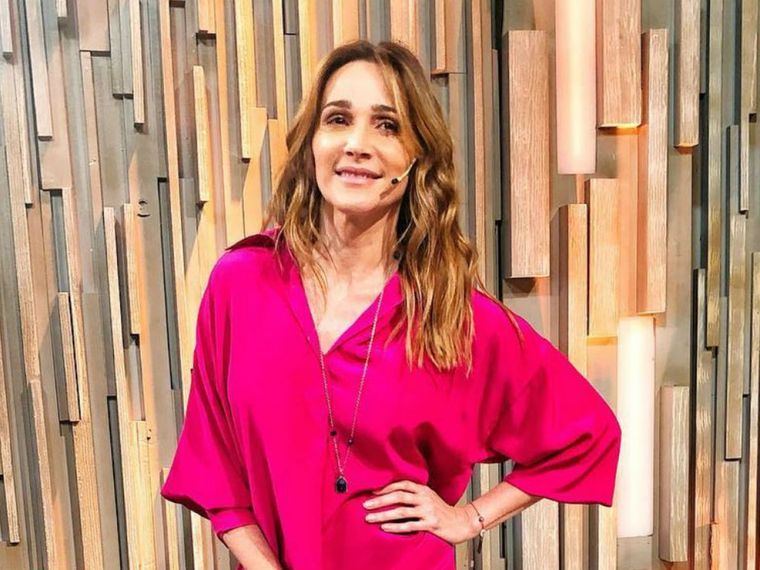 Verónica Lozano nos demuestra que los jumpsuit son la mejor prenda para el verano Foto: Exitoína