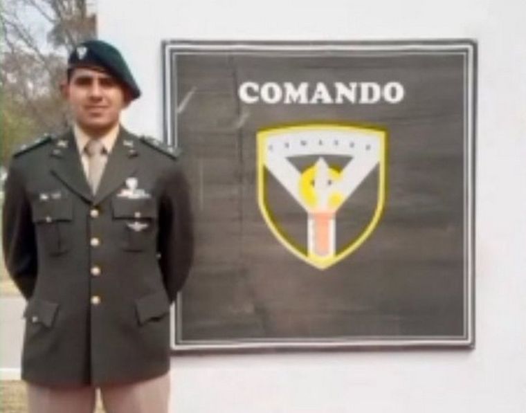 El teniente Ignacio Emanuel Olivera falleció durante las últimas horas después de descompensarse en una jornada de adiestramiento en la Base Naval Puerto Belgrano. Foto: Gentileza X Victoria Villarreal