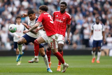 El Tottenham del Cuti Romero continúa en caída libre. El Tottenham del Cuti Romero continúa en caída libre.