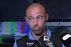 El Jefecito enfrentó los micrófonos. Foto: Captura El Jefecito enfrentó los micrófonos. Foto: Captura