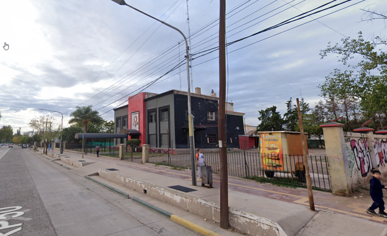 El predio donde solía funcionar el boliche La Vega Disco, en Rodeo del Medio. El predio donde solía funcionar el boliche La Vega Disco, en Rodeo del Medio.