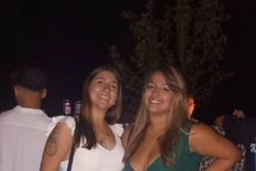 Carla Del Souc junto con su hermana Gisel Foto: Facebook