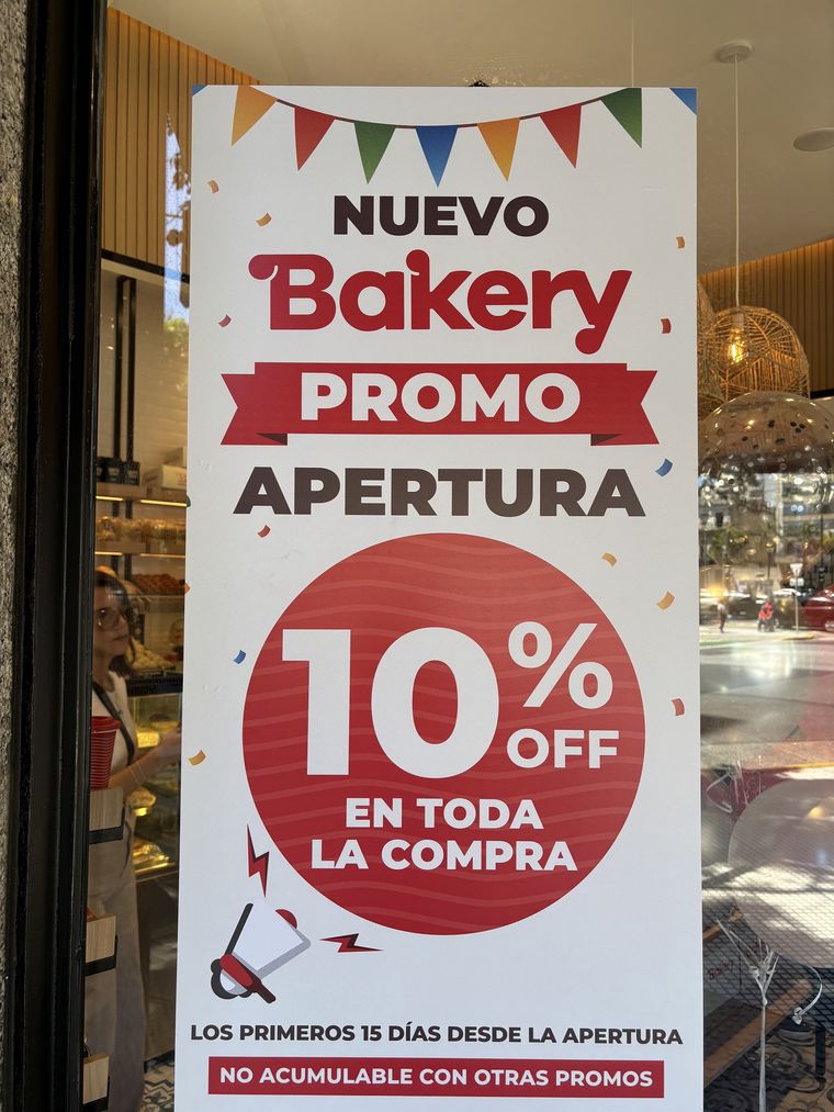 Hasta el sábado 29 de noviembre, hay un 10% de descuento en cualquier compra como promoción de apertura del local. Hasta el sábado 29 de noviembre, hay un 10% de descuento en cualquier compra como promoción de apertura del local.