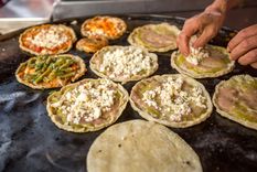 Las picaditas veracruzanas son una delicia para chuparse los dedos. Foto: Cocina Delirante