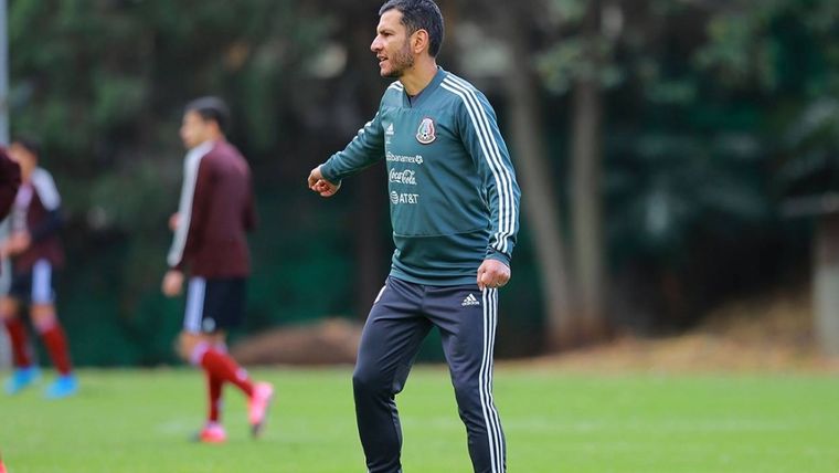 Jaime Lozano, entrenador de la Sub 23